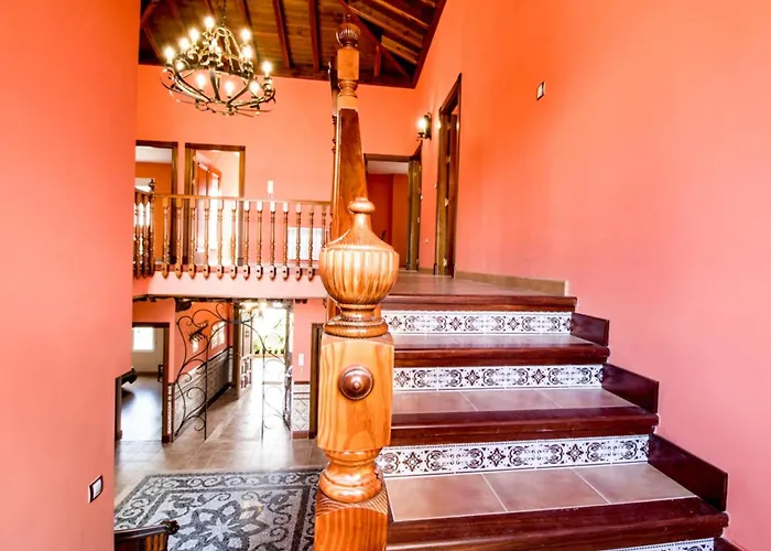 Casa Rosa Del Romeral